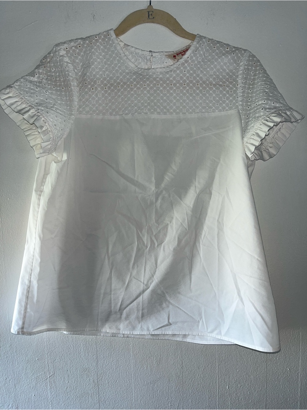 Brooks Brothers White Eyelet Yoke Ruffle Sleeve Blouse